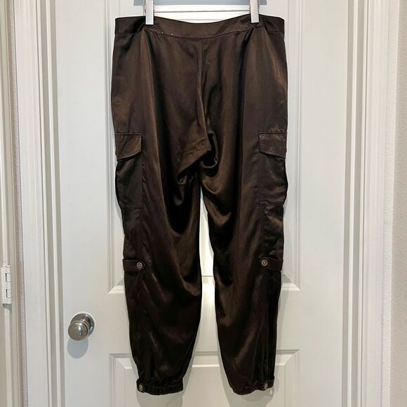 Chico's Casablanca Brown Silk/Cotton Blend Satin Cargo Joggers Sz. 3 (XL/16) - Picture 9 of 15